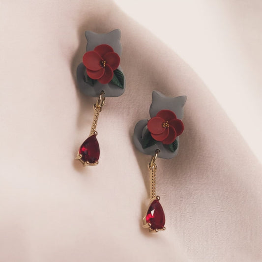 Gattini fioriti con zirconi