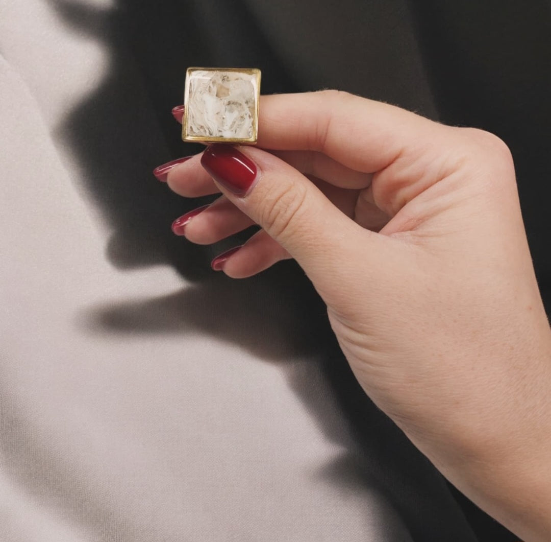 Anello regolabile mod. Ivory squadrato